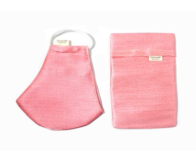 Flamingo Pink silk face mask and matching silk pouch from Cocorose London.