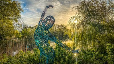 Athena by Simon Gudgeon - Sculpture by the Lakes.jpeg