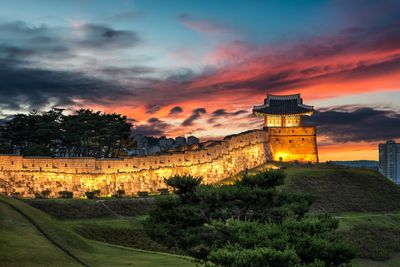 Hwaseong Fortress_South Korea_dreamstime_m_57987439.jpg