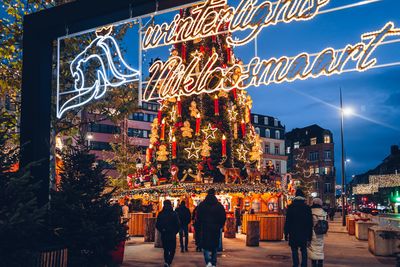 Luxembourg-Place-de-Paris-Christmas-Market-2023-0011020-©Sabino Parente-Luxembourg City Tourist Office.jpg
