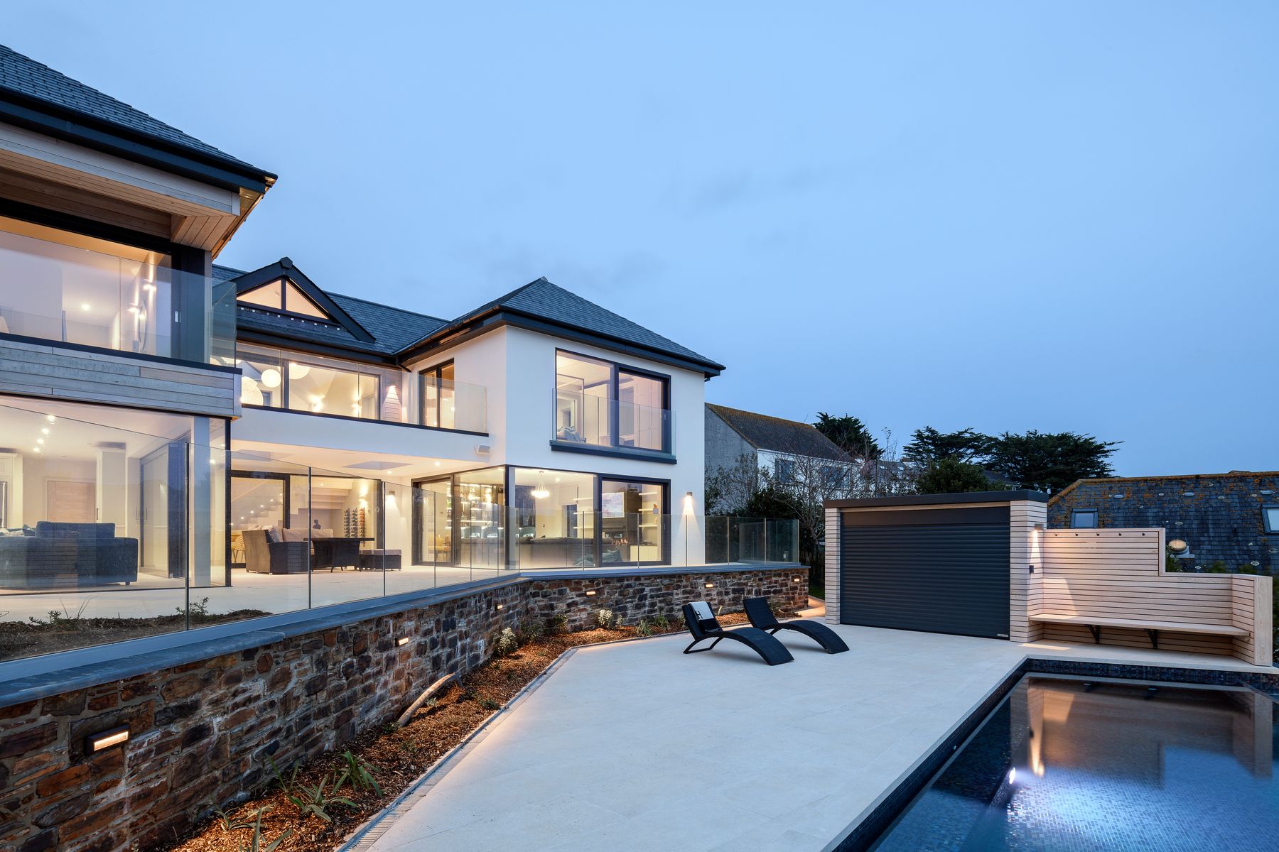 Perfect-Stays-Seaglass-House pool.jpg