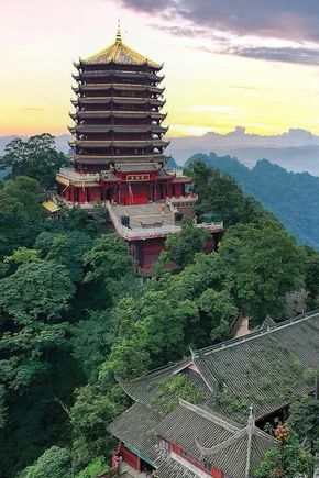 Mt Qingcheng  (4).jpg