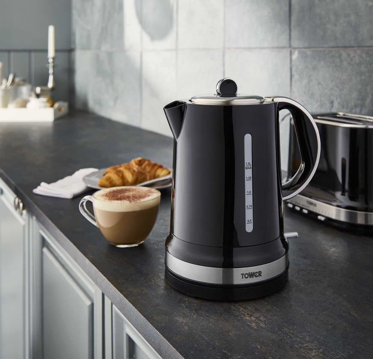 Belle 3KW 1.5L Jug Kettle Noir