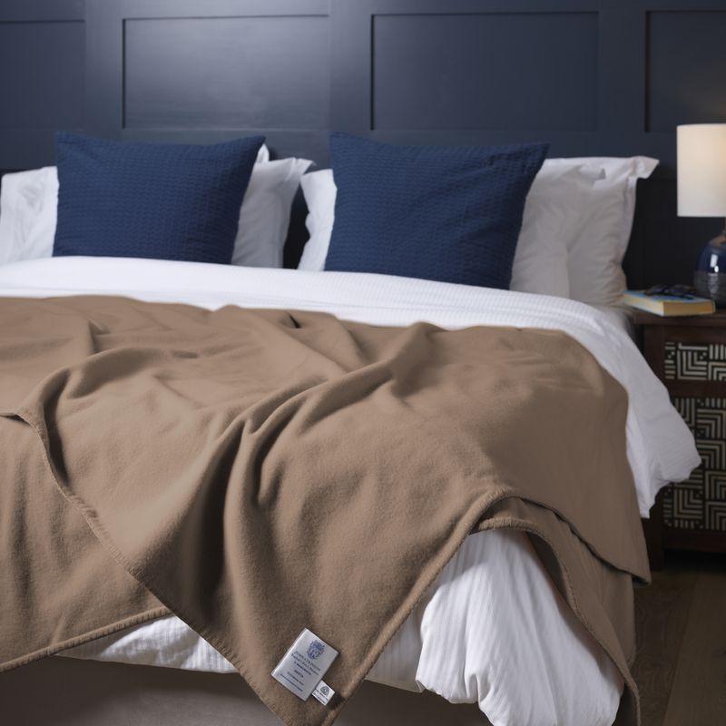 Pure Merino Wool Blanket – Siesta - Camel