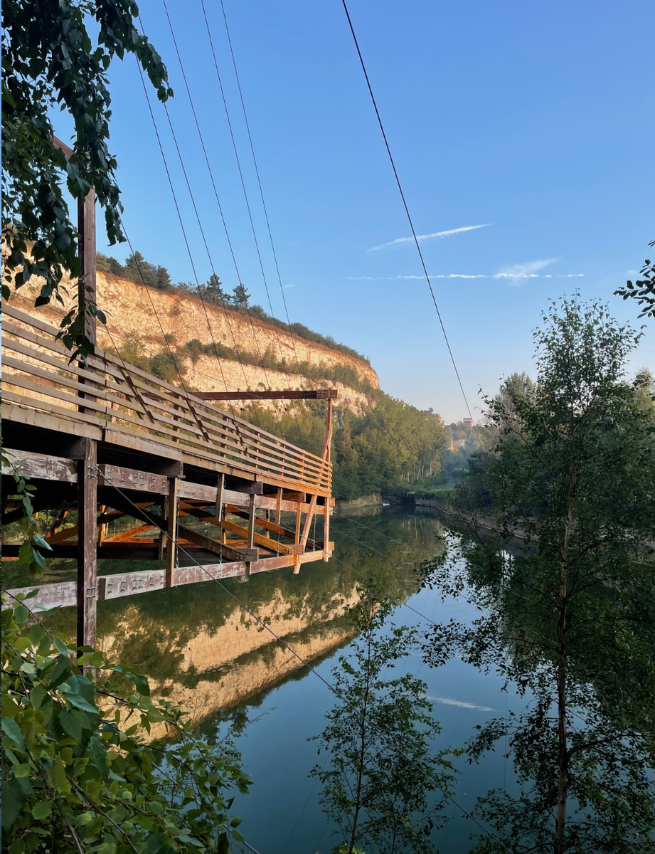 Hangloose Adventure - Bluewater lake 2                           