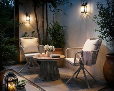 SOLACE+CO Hana Side Table White & Juno Swivel Chairs Beige Rattan