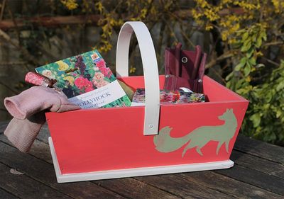 Thorndown-Wood-Paint-Foxwhelp-Red-Trug.jpg