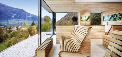 Preidlhof_Olive Herb panoramic sauna (1).jpg