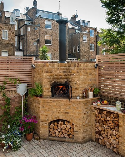 A Valoriani wood-fired oven installation in an urban garden