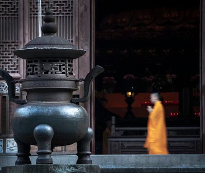 Lingyin Temple (2).jpg