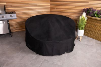 Charles Bentley round furniture cover