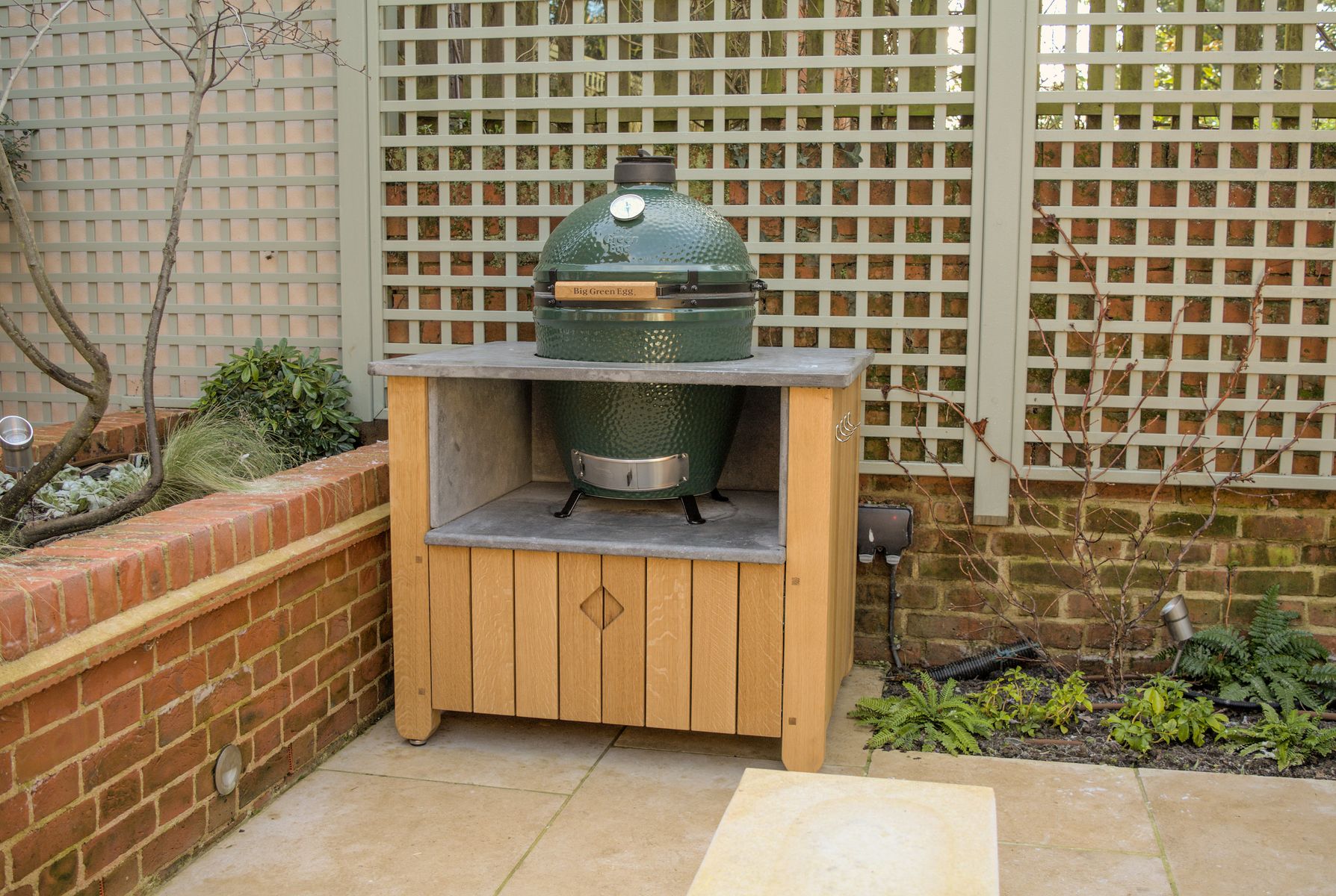 Oxenwood Big Green Egg Cabinet