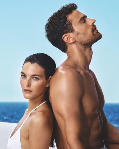 DG_FF25_LB_EC_TALENT_COUPLE_3_NEW_LB_EDT_100ML_8057971188192_JPG_4_5_300DPI_CMYK.jpg