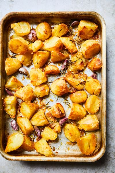 Ultimate vegan roast potatoes