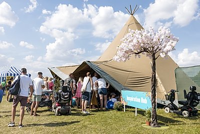 20220827_CarFest_South_Saturday_InspirationStage_DJPR-9.jpg