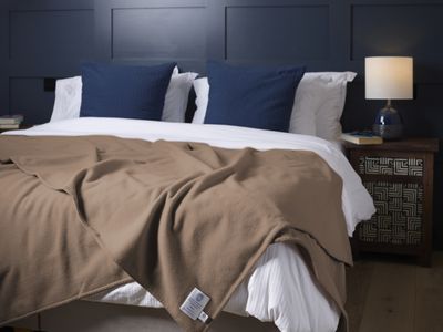 Pure Merino Wool Blanket – Siesta - Camel