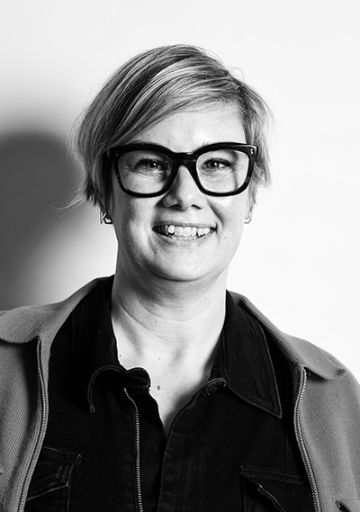 Sarah_Hackett_450x640.png