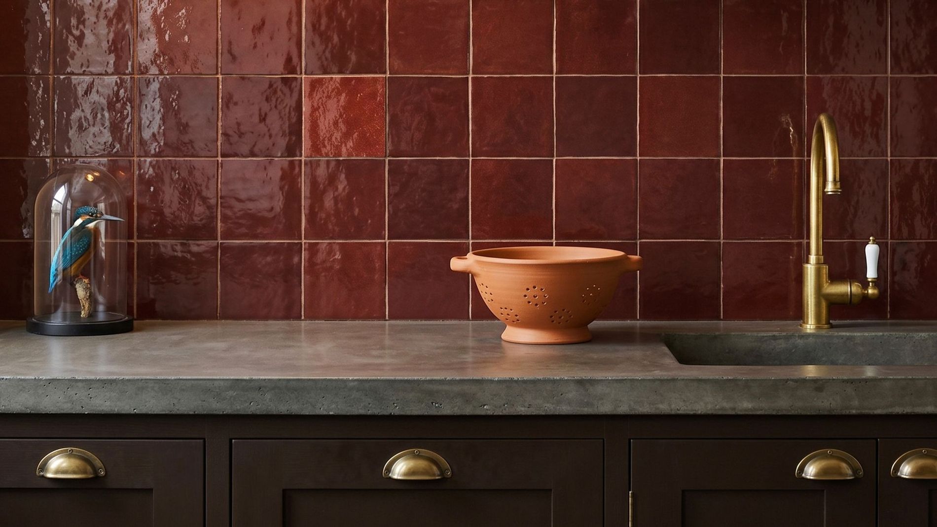 Suggested Header 2000px Fez Ruby Wall Tile.jpg