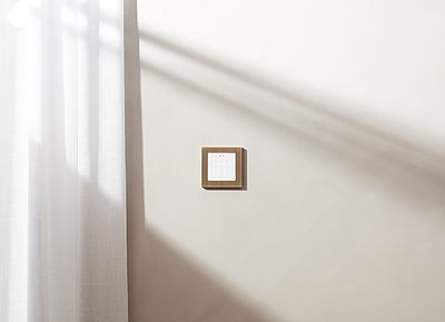Focus SB single frame for Zennio smart control