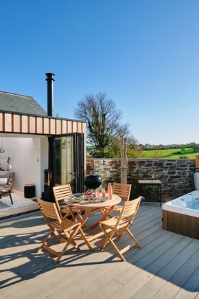 Perfect-Stays-The-Nook-exterior-2.jpg