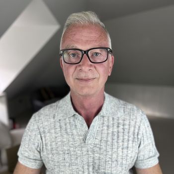 Dr David Crosthwaite.sm.jpg