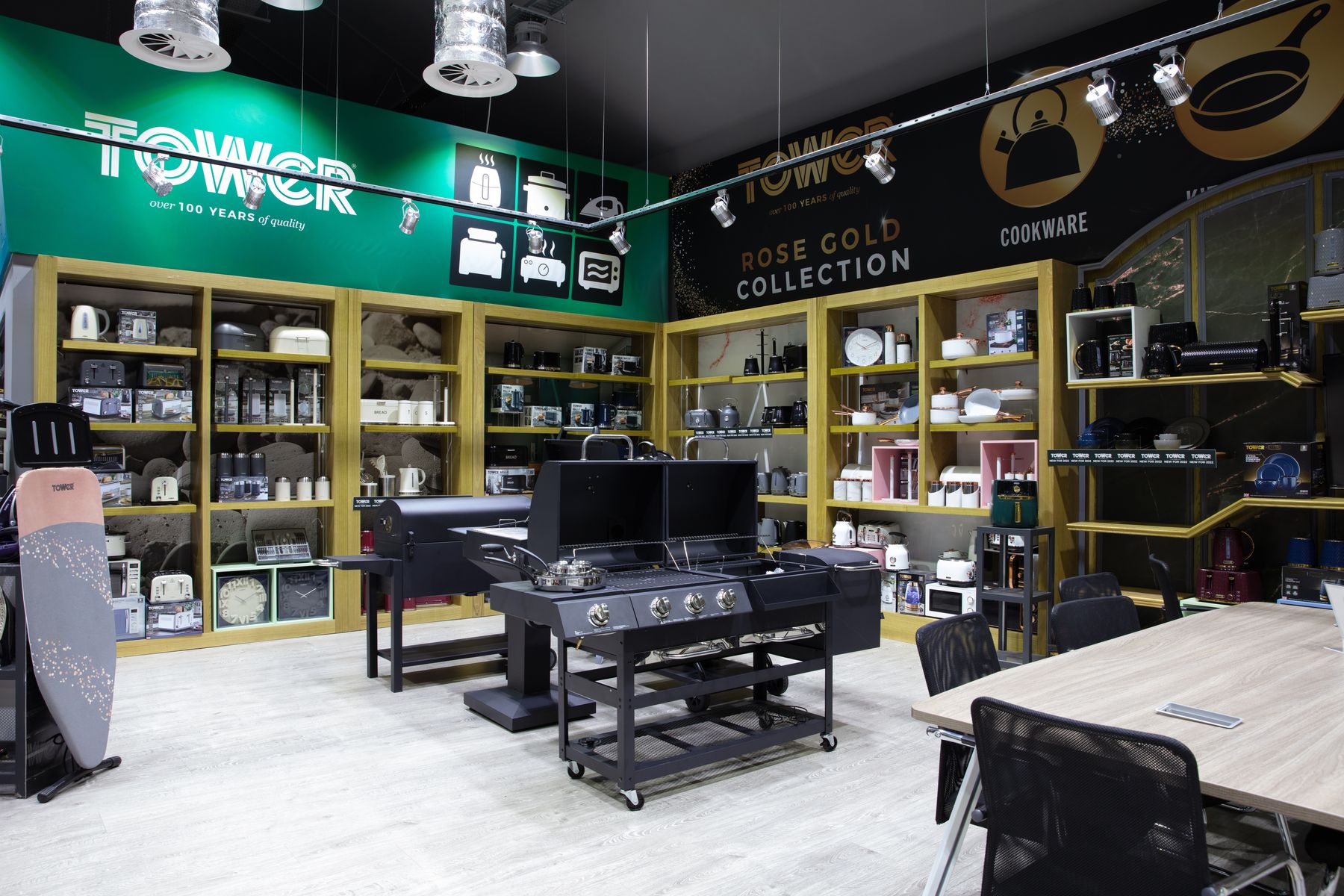 Tower Showroom_02.jpg