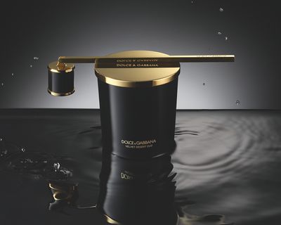 Velvet Desert Oud Scented Candle