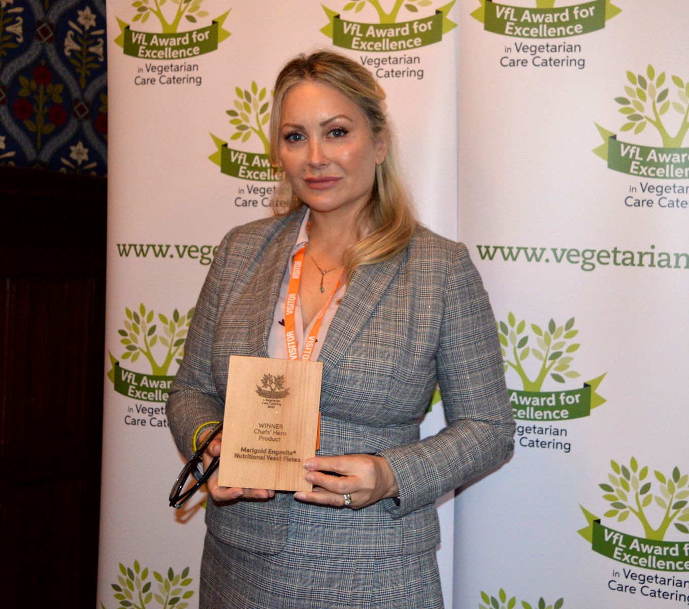Chefs Hero Product - Marigold Engevita Nutritional Yeast Flakes with VfL ambassador Victoria Featherstone Pearce 