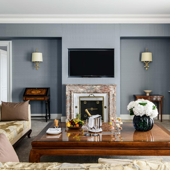 LausannePalace_SuiteCocoChanel_Salon01_-_BD.jpg