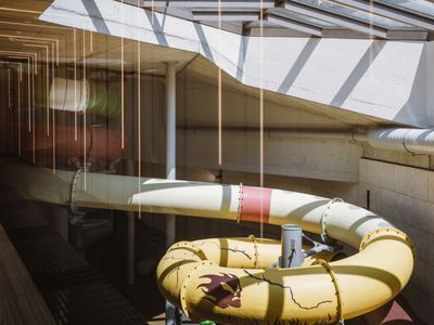 Lindenhof_Water slide indoor.jpg