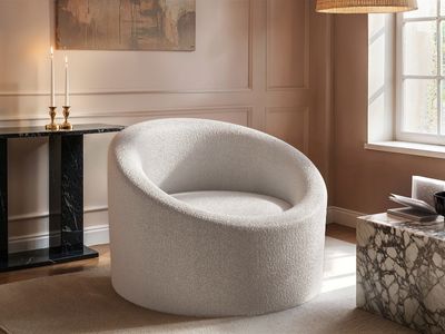 Solace+Co Amari Cream Boucle Accent Swivel Chair
