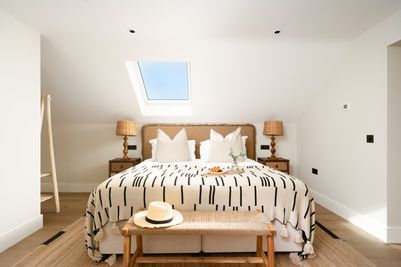 Perfect-Stays-Treyarnon-View-bedroom-four (1).jpg