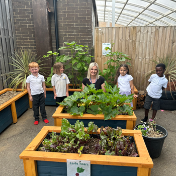 Moulton College planters at Oakway Academy.jpg