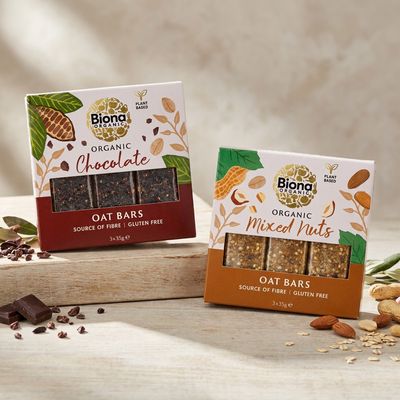 Biona Organic Oat Bars Group shot.jpg