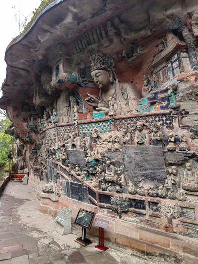 Dazu Rock Caves (3).jpg