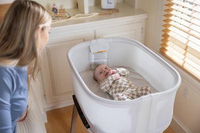 Graco Eluma™ Nest Bedside Crib with Cry Detection Technology  