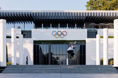 Skating - The Olympic Museum