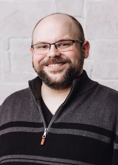 Kade Herbert Headshot.jpg