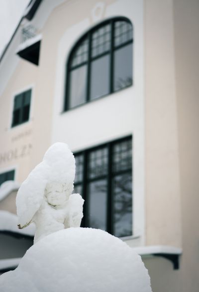 Engel mit Schneehaube(c)Maria Holzner.jpg