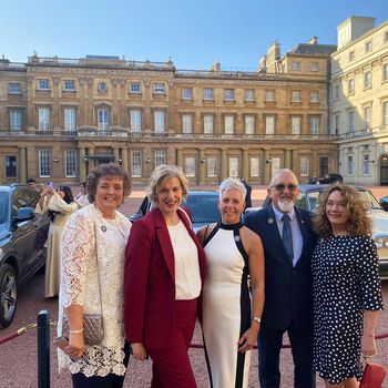 Pat Dyminski, Tina Seymour, Jayne Foster, Bryan Baird, Emma Bowles outside Buckingham Palace