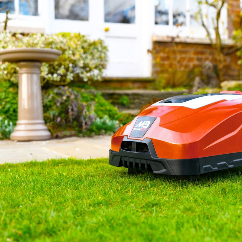 Cobra Mowbot 800M Robotic Mower