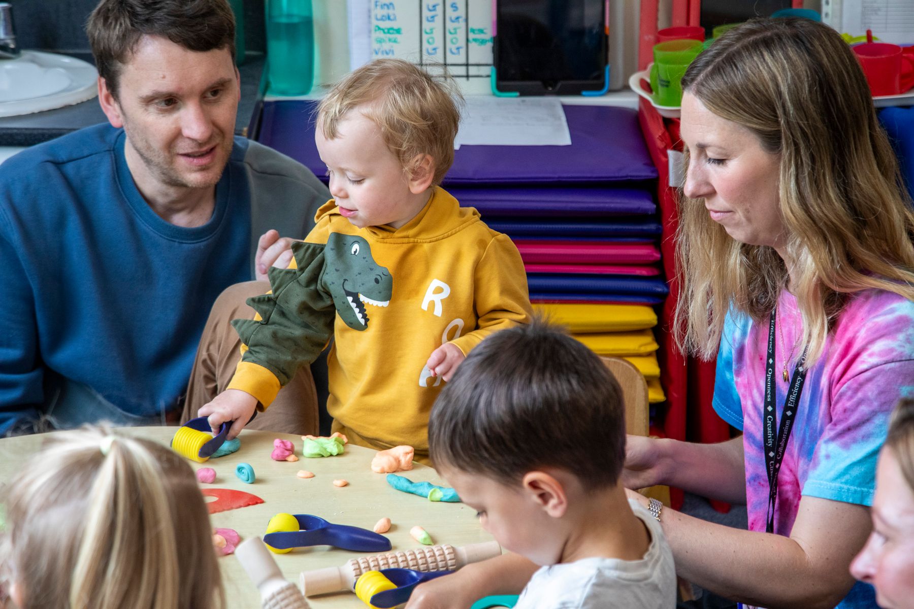 Hopscotch children and parents with BrightPIPs Dr Laura Williams.jpg